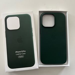iPhone 13 Pro leather case with MagSage - Sequoia Green